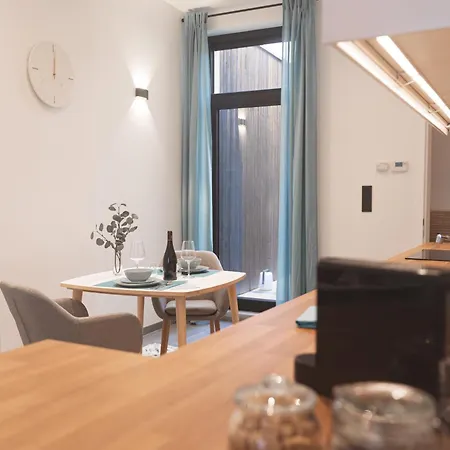 Apartment & *