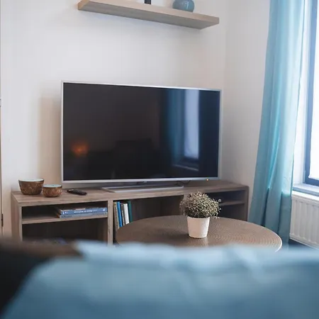 & Apartment *